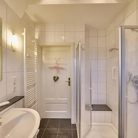 Duhner Leuchtturm, 6 Apartman Duhnen